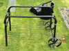 BBQ Smoker Grill El Fuego AY 307 Aufbau Gestell Schritt 1